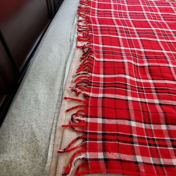 Faribo Fluff Loomed Wool Blanket Throw Stadium 52x64 USA Made Red Blue - Picture 9 of 11